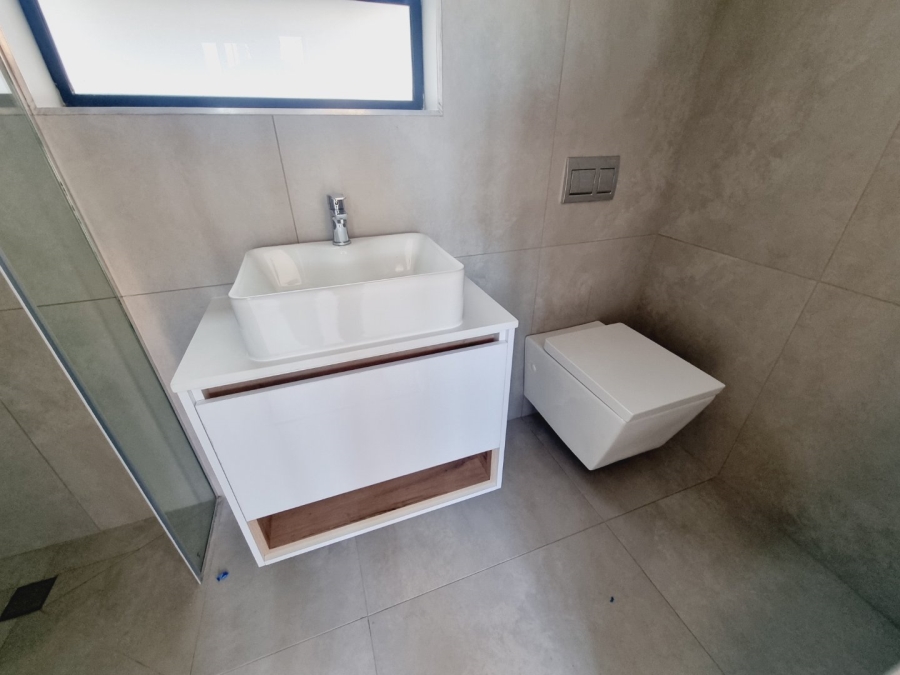 4 Bedroom Property for Sale in Sandown Western Cape